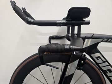 Used Giant Trinity, Advanced Pro 1 2022 2022 Road & Gravel, Black — image 1 of 3