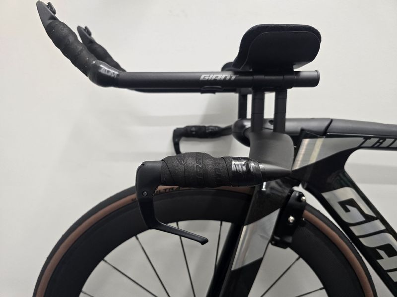 Used Giant Trinity, Advanced Pro 1 2022 2022 Road & Gravel, Black — image 1 of 3