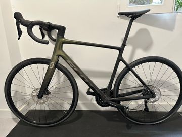 Used Scott Addict 30 2024 2024 Road & Gravel, Green — image 6 of 13