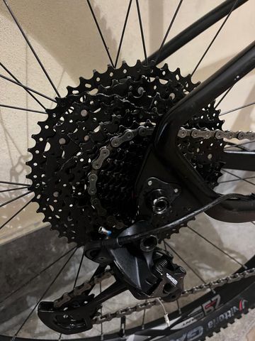 Race Mountain R29 Carbon 2021 Mountainbike de segunda mano, Negro — imagen 34 de 35