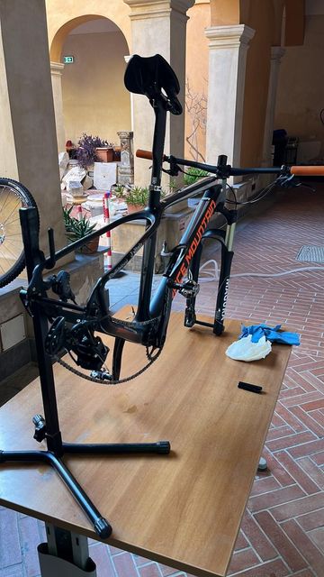 Race Mountain R29 Carbon 2021 Mountainbike de segunda mano, Negro — imagen 16 de 35