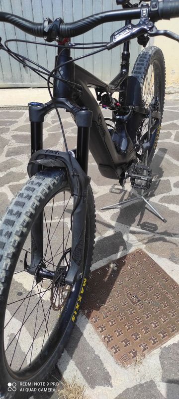 Gebrauchtes Specialized Turbo Levo 2020 2020 Mountainbike, Schwarz, 29 — Bild 4 von 7