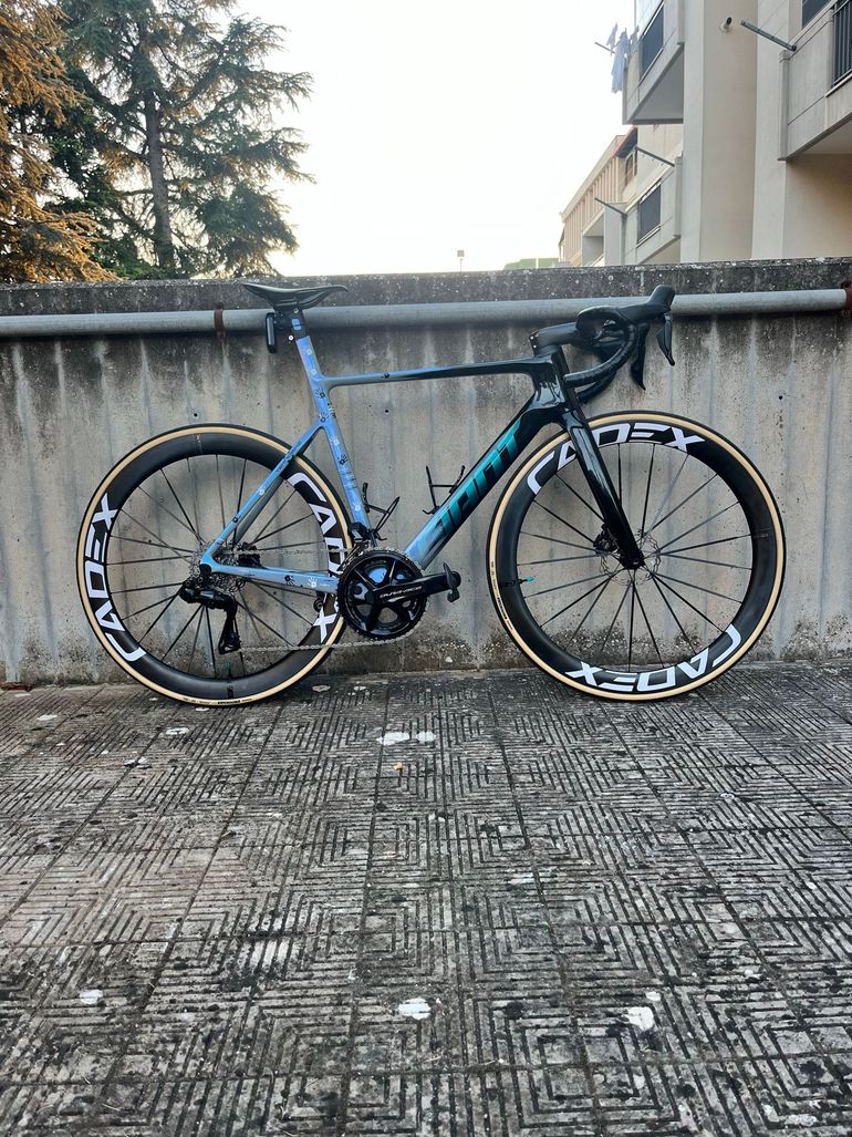 Brugt Giant Propel Advanced SL 0 2024 2024 Road & Gravel — billede 2 af 6