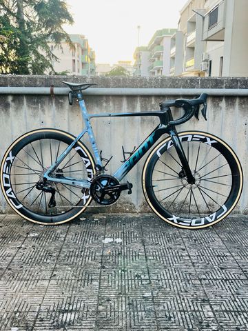 Giant Propel Advanced SL 0 2024 2024 Road & Gravel usato