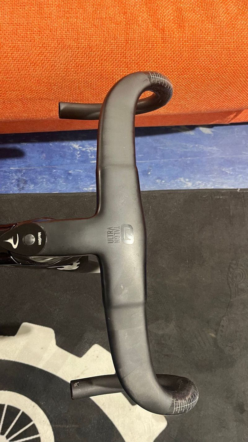 Gebrauchtes Pinarello F7 ULTEGRA Di2 2025 Frameset 2025 Road & Gravel, Weiß — Bild 3 von 9