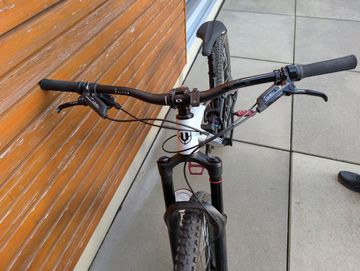 Used Mondraker RAZE 2023 2023 Mountainbike, Black, 29 — image 6 of 8