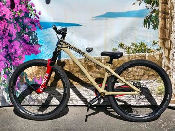 Gebrauchtes Dartmoor Two6player 2023 Mountainbike, Orange — Bild 1 von 11