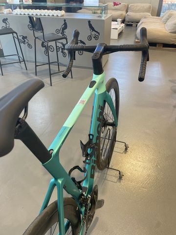 Used Bianchi E-Oltre 2026 2026 Road & Gravel