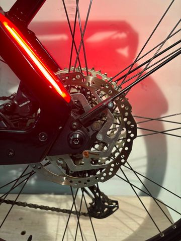Używany Bianchi e-Omnia T Type DEORE 2023 2023 Urban — zdjęcie 4 z 16