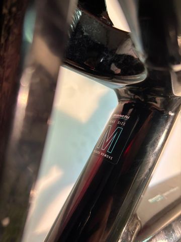 Używany Bianchi e-Omnia T Type DEORE 2023 2023 Urban — zdjęcie 12 z 16