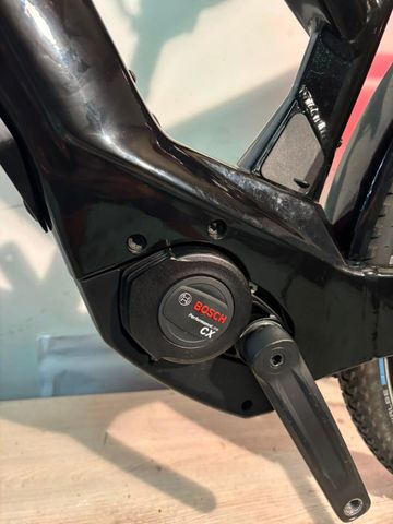 Używany Bianchi e-Omnia T Type DEORE 2023 2023 Urban — zdjęcie 2 z 16