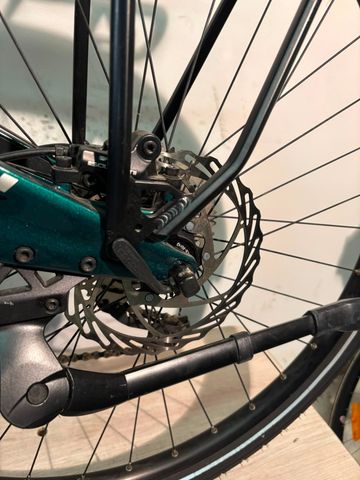 Used Bianchi e-Vertic T-Type DEORE 2025 2025 Urban, Green — image 2 of 16