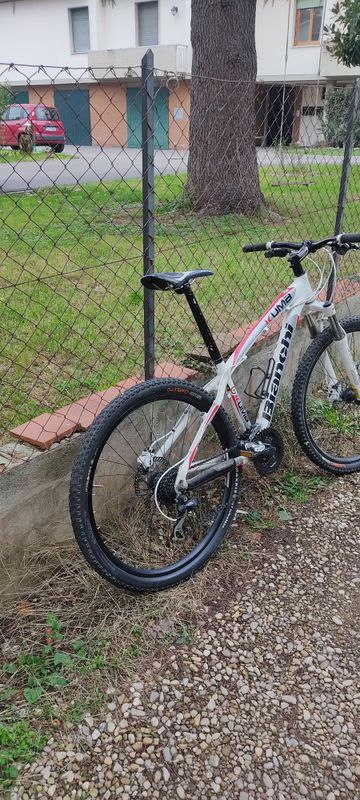 Tweedehands Bianchi Kuma 5100 2014 Mountainbike — afbeelding 4 van 4