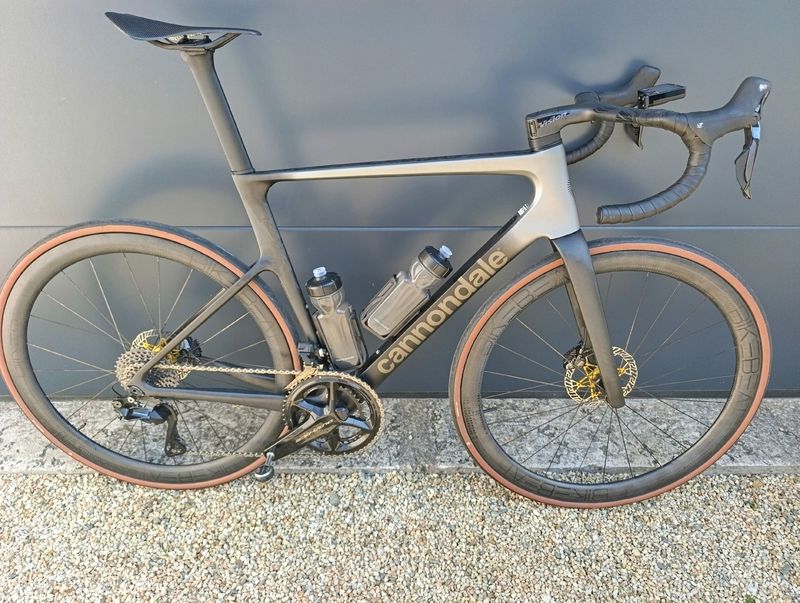 Gebrauchtes Cannondale Supersix Shimano Dura Ace Di2 2025 Road & Gravel
