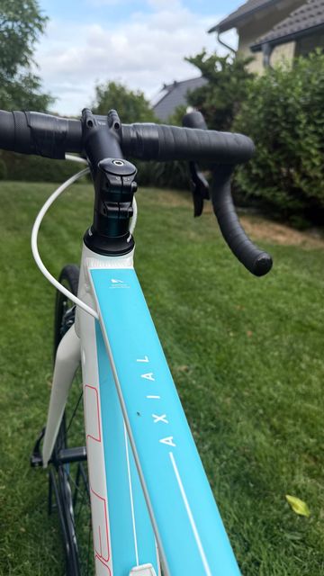 Used CUBE Axial SRAM Red 2017 Road & Gravel, White — image 14 of 18