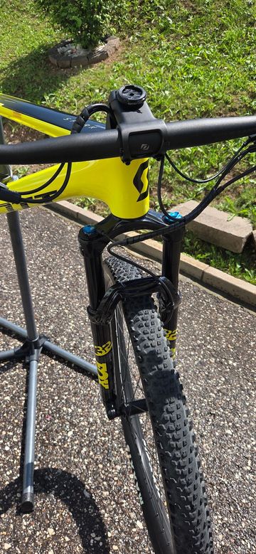 Tweedehands Scott Spark RC Comp 2022 2022 Mountainbike — afbeelding 6 van 9