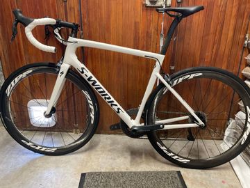 Used Specialized Tarmac Shimano Ultegra Di2 2019 Road & Gravel, White — image 2 of 13
