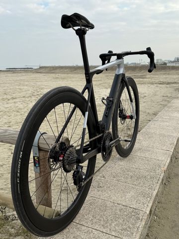 Megamo Raise SRAM Force eTap AXS 2025 Road & Gravel d'occasion — image 3 sur 4
