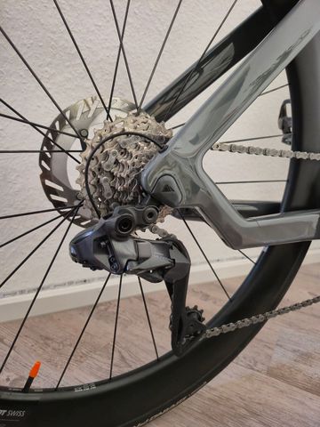 Brugt Canyon Speedmax CF 8 Di2 62/62 2024 2024 Road & Gravel — billede 3 af 10