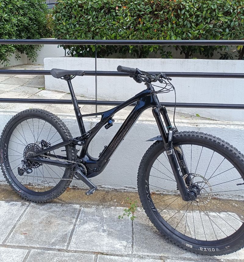 Použité Specialized Turbo Levo SL Comp Carbon 2020 2020 MTB