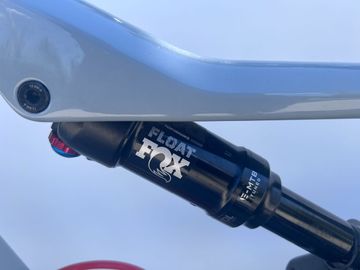 Käytetty Focus JAM² SL 8.8 2023 2023 Mountainbike — kuva 4 / 12