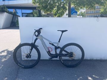 Käytetty Focus JAM² SL 8.8 2023 2023 Mountainbike — kuva 1 / 12