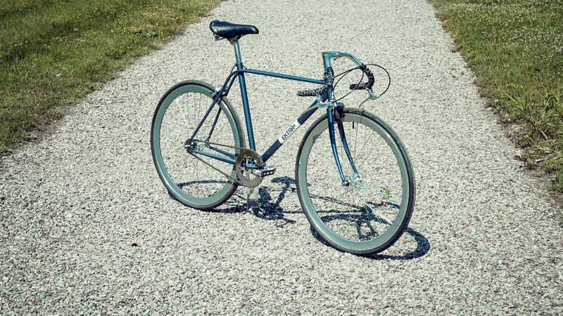 Used Extra + Custom Urban & Touring