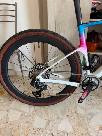 Fondriest Custom SRAM Force 2026 Road & Gravel usato, Bianco — immagine 6 di 8