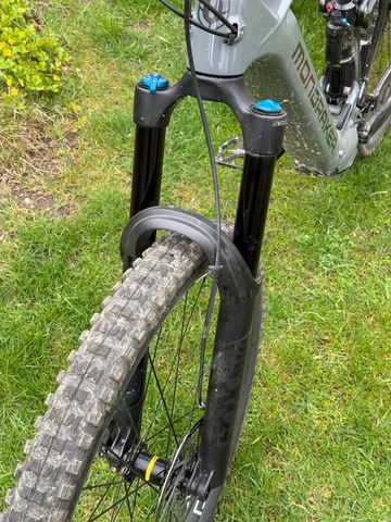 Used Mondraker CRUSHER 2025 2025 Mountainbike, Light Gray, 29 — image 5 of 6