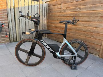 Used Giant Trinity Advanced SL 0 2025 2025 Road & Gravel, Black — image 2 of 9