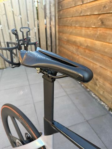 Used Giant Trinity Advanced SL 0 2025 2025 Road & Gravel, Black — image 8 of 9