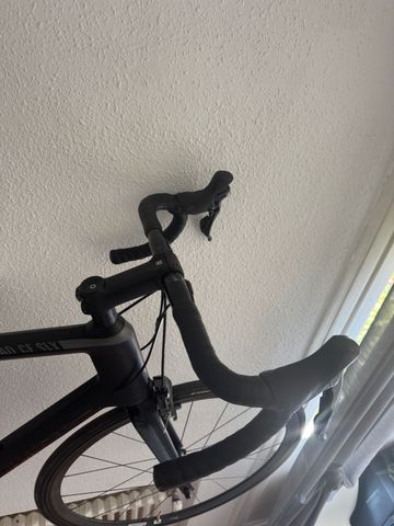 Gebrauchtes Canyon Aeroad CF SLX 2017 2017 Road & Gravel, Schwarz — Bild 4 von 6