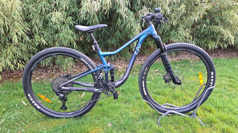 Tweedehands Liv Pique 29 2 2020 2020 MTB