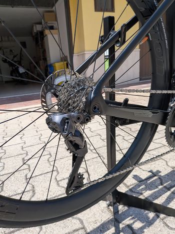 Używany Whistle Custom Shimano Ultegra Di2 2025 Road & Gravel — zdjęcie 4 z 7
