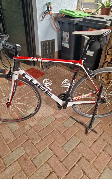 Used CUBE GTC 2017 Road & Gravel, White — image 9 of 9