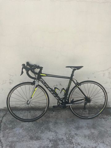 Gebrauchtes Scott Speedster 10 Disc 2017 2017 Road & Gravel, Schwarz — Bild 1 von 8