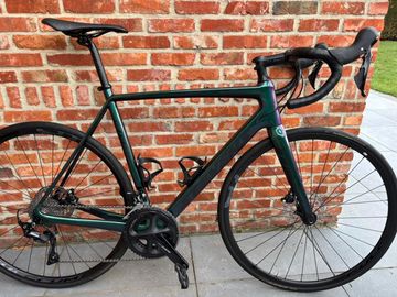 Used Stevens Izoard Disc 2022 2022 Road & Gravel, Purple — image 1 of 5