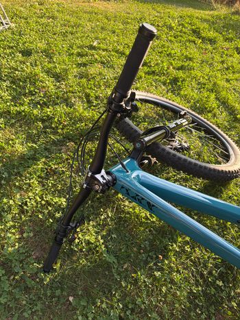 Brugt Propain Hugene 2 CF 29" Performance 2023 2023 Mountainbike — billede 35 af 37