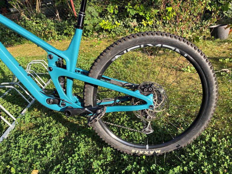 Brugt Propain Hugene 2 CF 29" Performance 2023 2023 Mountainbike — billede 13 af 37