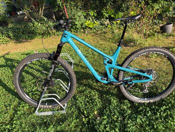 Tweedehands Propain Hugene 2 CF 29" Performance 2023 2023 MTB