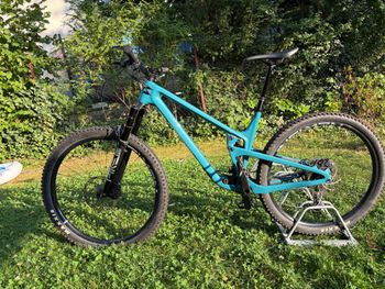 Brugt Propain Hugene 2 CF 29" Performance 2023 2023 Mountainbike — billede 14 af 37