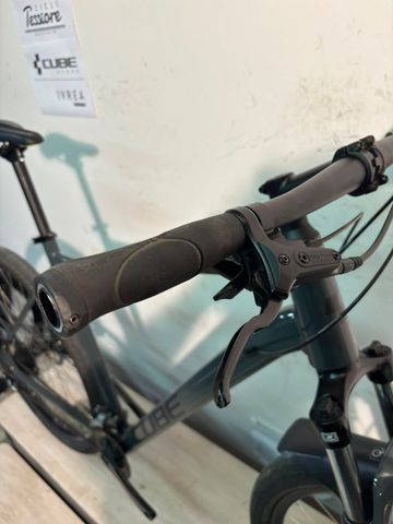 Used CUBE AIM PRO 2024 Mountainbike, Light Gray — image 7 of 12