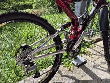 Gebrauchtes Simplon XT/Deore 2013 Mountainbike, Rot — Bild 3 von 10