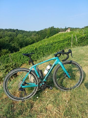 Bianchi Impulso RC GRX 825 DI2 2025 2025 Road & Gravel usato