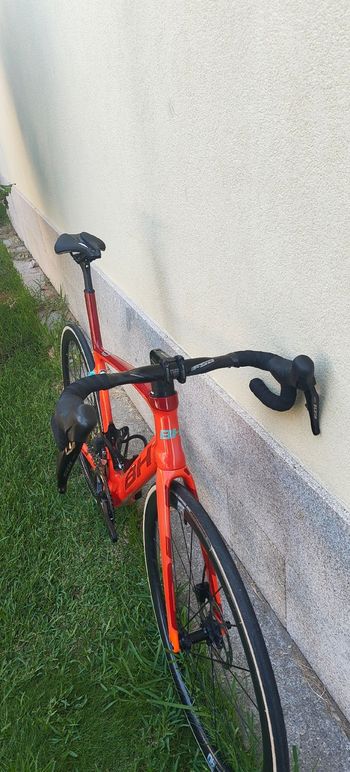 Used BH Custom Shimano 105 Di2 2024 Road & Gravel, Red — image 4 of 8