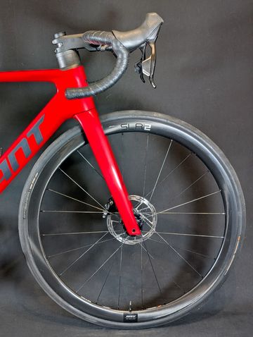 Używany Giant Propel Advanced Pro 1 2023 2023 Road & Gravel — zdjęcie 12 z 20
