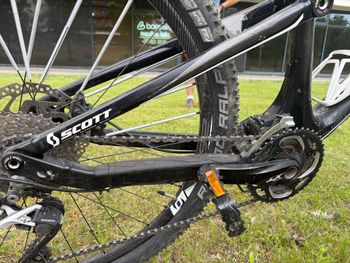 Scott Genius LT 710 Plus 2017 2017 Mountainbike usato, Nero — immagine 16 di 21