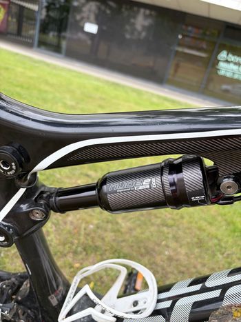 Scott Genius LT 710 Plus 2017 2017 Mountainbike usato, Nero — immagine 21 di 21
