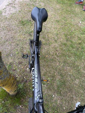 Scott Genius LT 710 Plus 2017 2017 Mountainbike usato, Nero — immagine 19 di 21