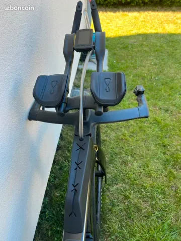 Used Giant Trinity Advanced SL 1 2025 2025 Road & Gravel, Black — image 5 of 7